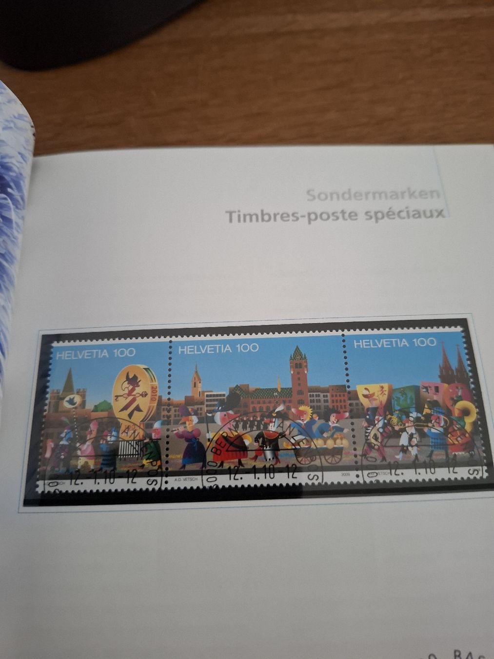 Tutti i francobolli: Jahrbuch 2010 Schweizer Briefmarken – Nuovo (secondo la descrizione) da Glarus venduto da Strubeli0 2