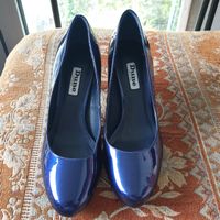DUNE spezieller Glanzlederpumps in blau Gr. 37
