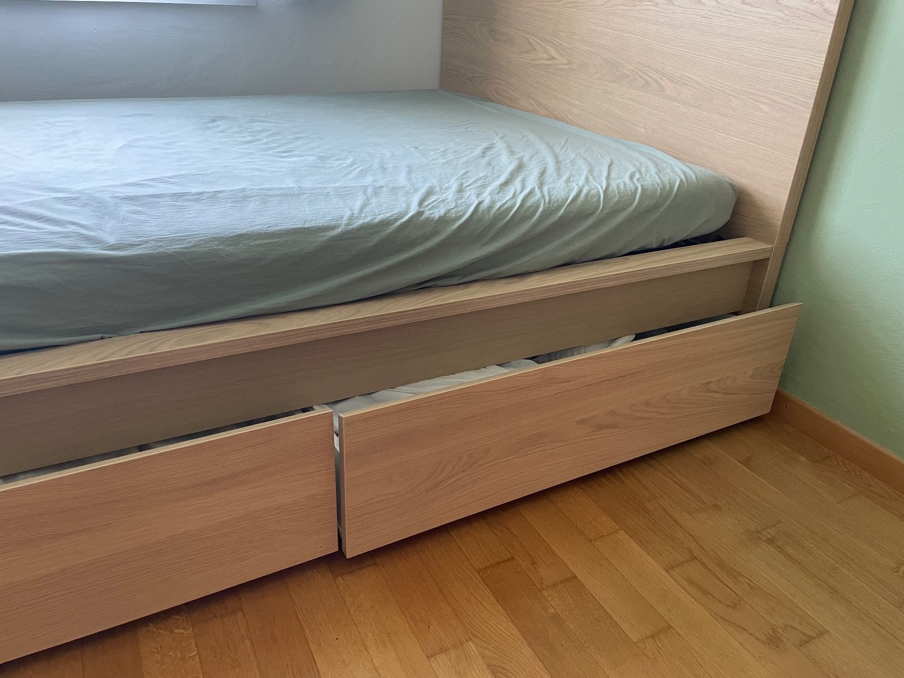 Ikea Letti: IKEA Malm Bett mit Schblade, fast Neu, 140x200 – Usato da Gossau venduto da ysf20 5