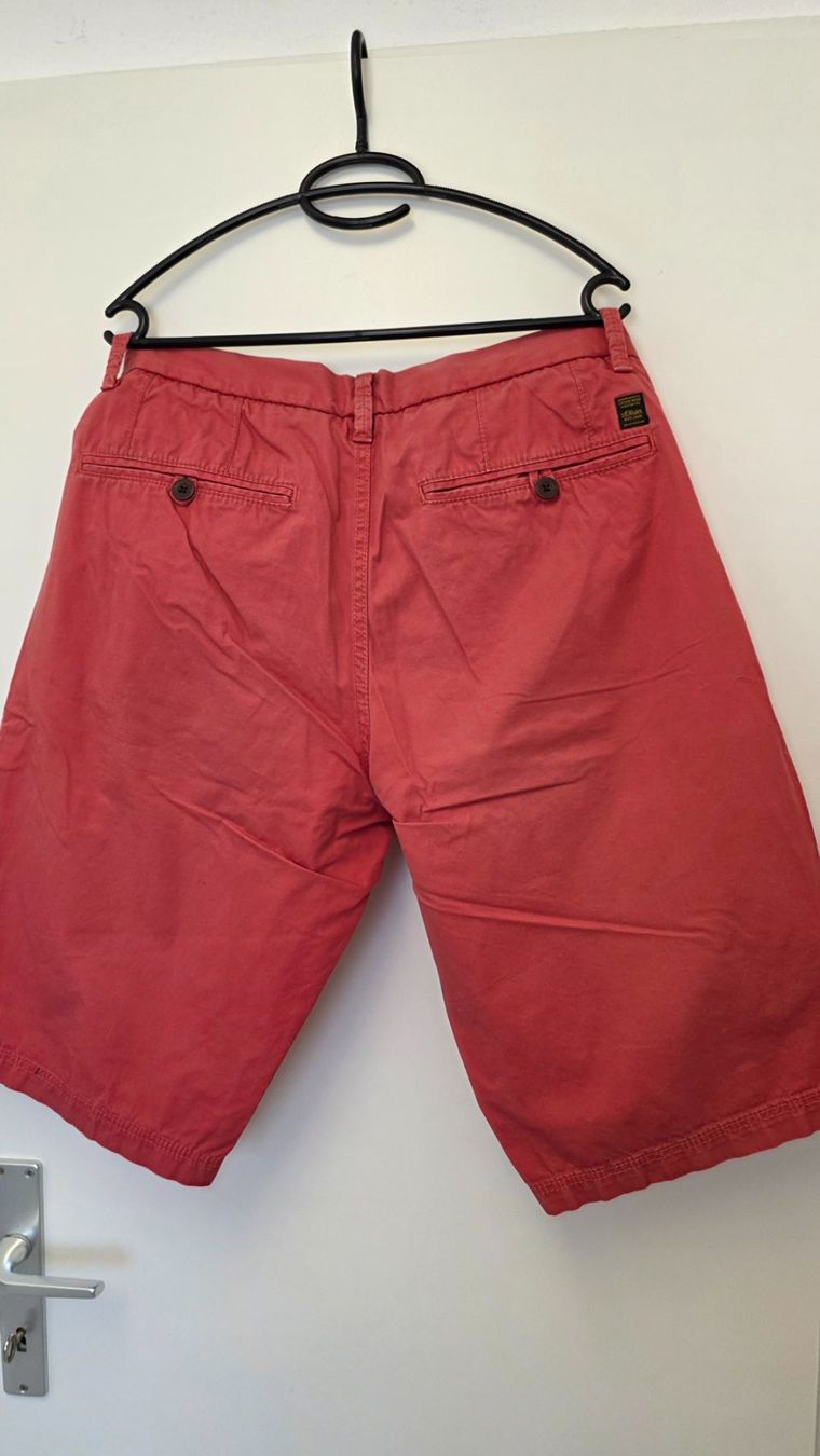 Pantaloni: Shorts – Usato da Dübendorf venduto da Jolenia 1