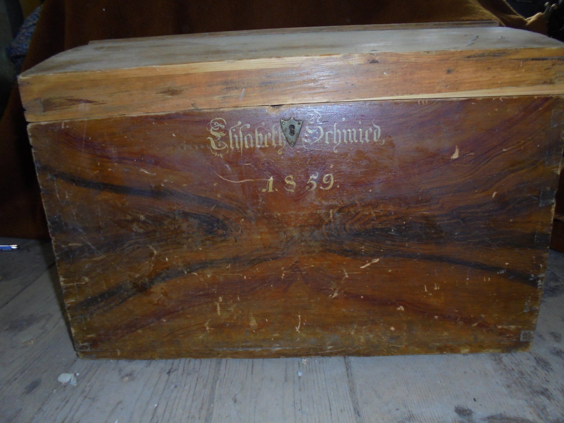 Coffres: alte kleine Holztruhe 1859 – D'occasion à Rüschegg-Heubach par Ofen111