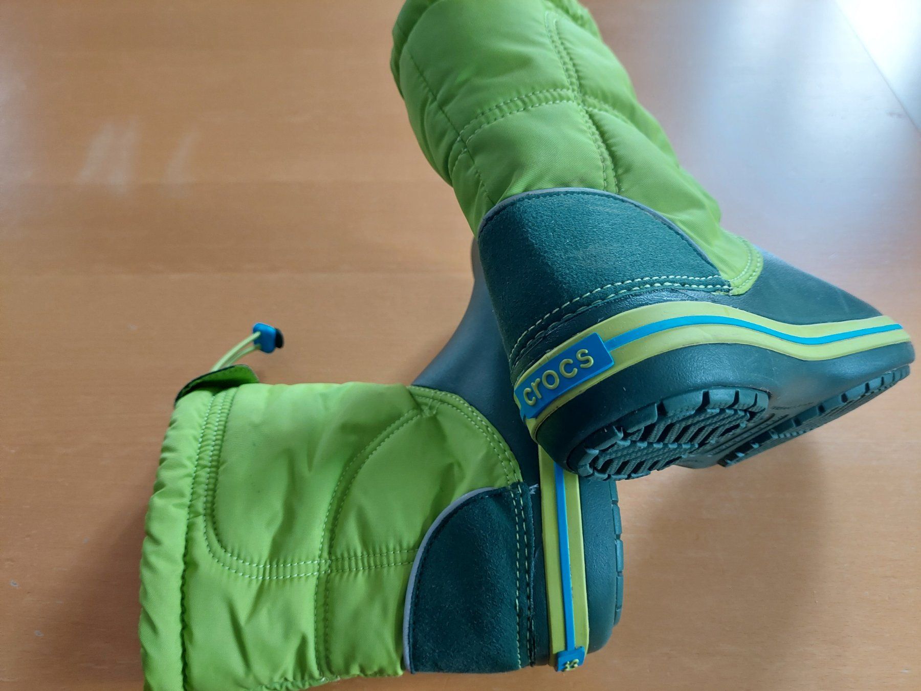 Crocs Scarpe per ragazzi: Crocs Winterstifel-Regenstifel  Gr.34-35 – Usato da Zürich venduto da meymano 5