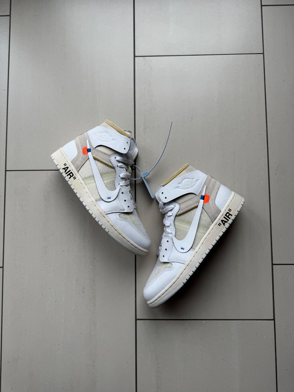 Off-White Scarpe da uomo: Jordan 1 Retro High Off-White Euro – Nuovo e nell'imballaggio originale da Dübendorf venduto da cendre 1