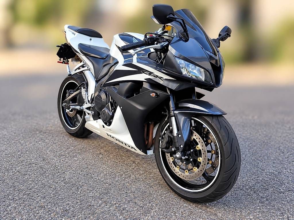 Strasse: Honda CBR 600 RR  PC40 – Gebraucht aus Oberbüren von GOODtoGRAB 3