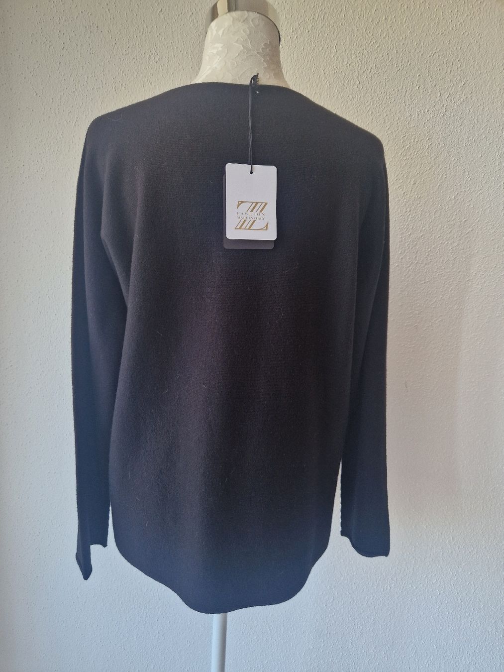 Maglioni & Felpe: PULLOVER NOIR  – Nuovo e nell'imballaggio originale da Camorino venduto da JPHANDMADE1 2
