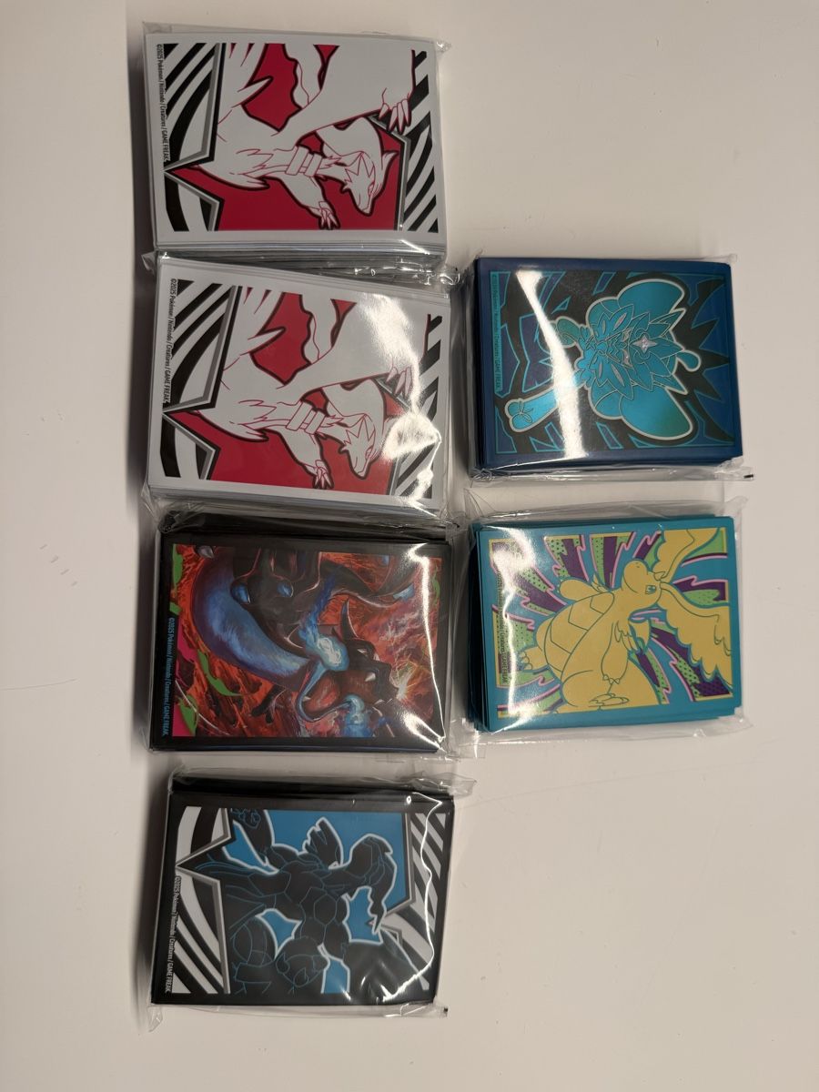 Pokémon Carte collezionabili: Pokemon Etb Sleaves – Nuovo e nell'imballaggio originale da grenchen venduto da jay_k58m