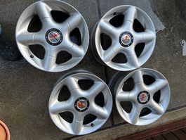 4 Stk. Fondmetal 15" Alufelgen mit Schrauben