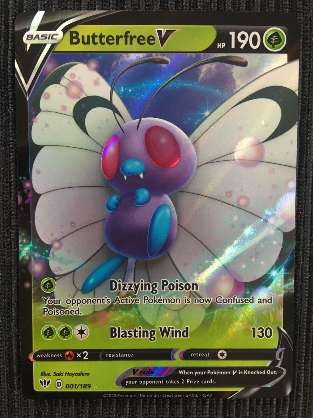 Pokémon Carte collezionabili: Pokemon Butterfree V Darkness Ablaze – Nuovo (secondo la descrizione) da Wabern venduto da Collectfun