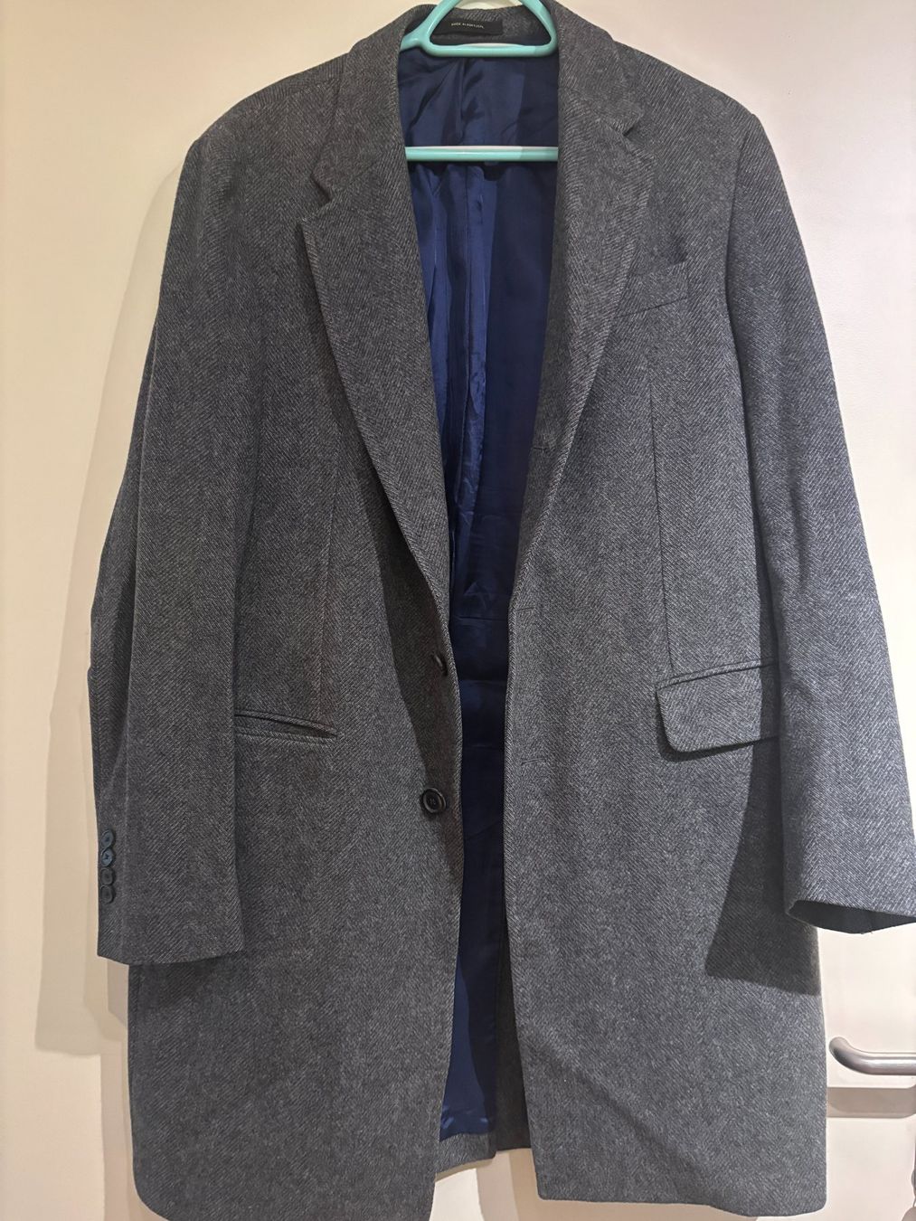 Massimo Dutti Cappotti: Massimo Dutti Elegante Herren Wintermantel Gr.54 – Usato da Wallisellen venduto da ASZT 1