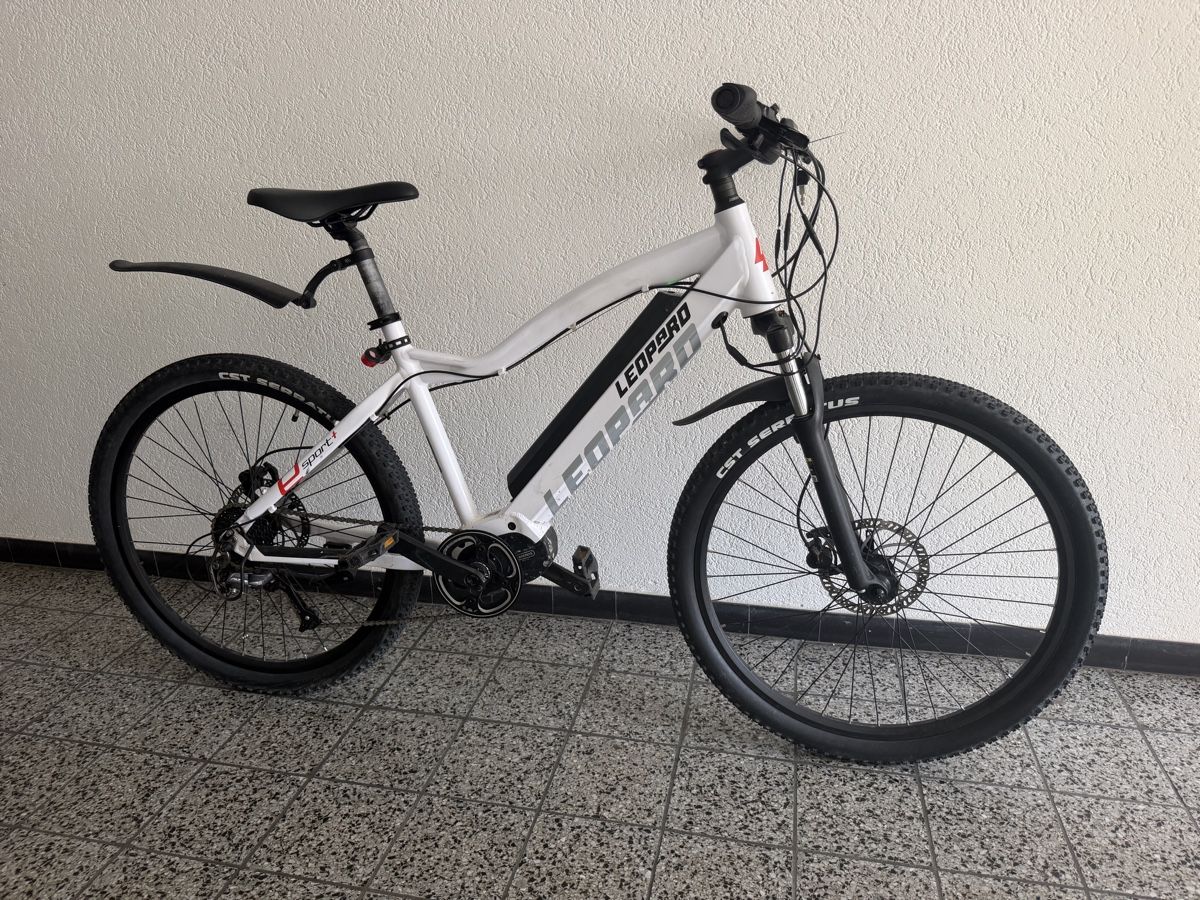 Leopard Vélos: Leopard e Bike  – D'occasion à Stansstad par 91PD