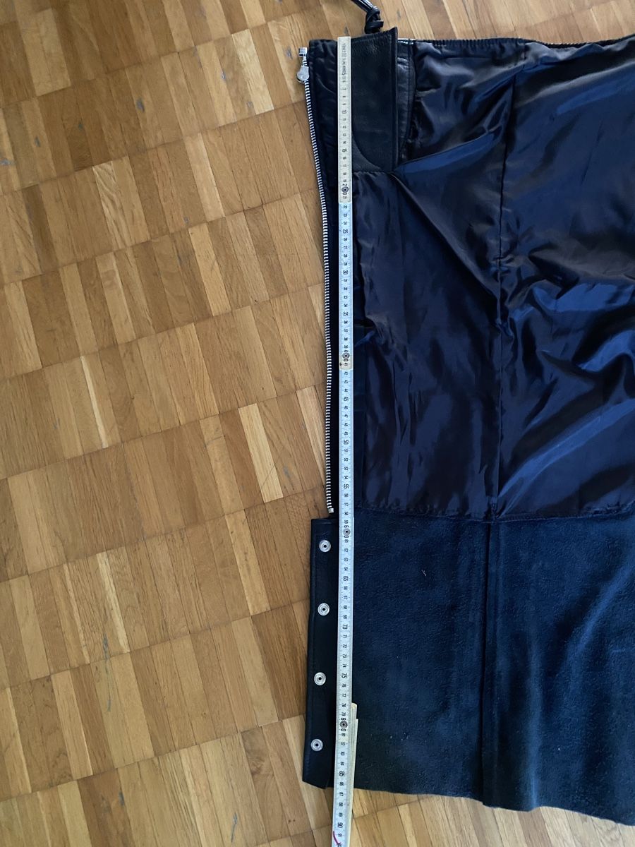 Pantaloni: Chaps – Usato da Regensdorf venduto da DanielaR01 2