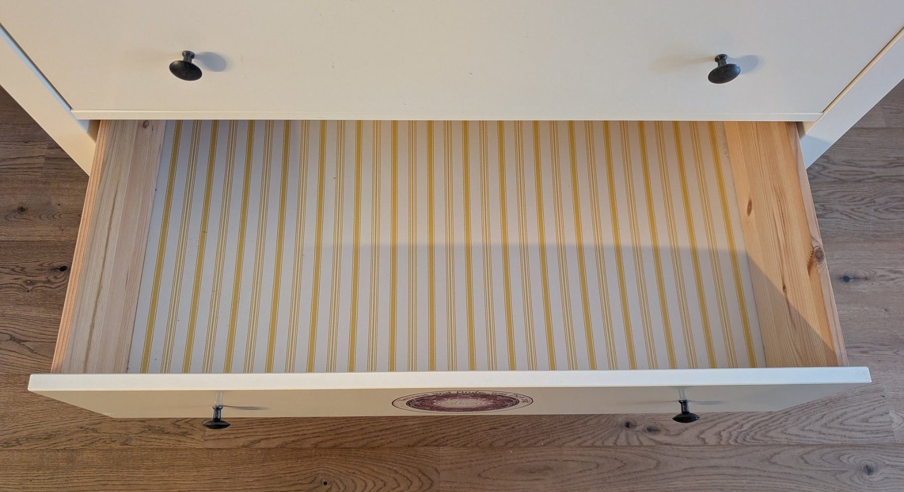 Ikea Cassettiere: IKEA Kommode HEMNES weiss, Schubladen "defekt" – Difettoso da Zollikofen venduto da dublerone 5