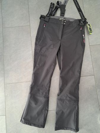 NEU: Skihose Softshell Damen schwarz, Gr. XL Peak Mountain