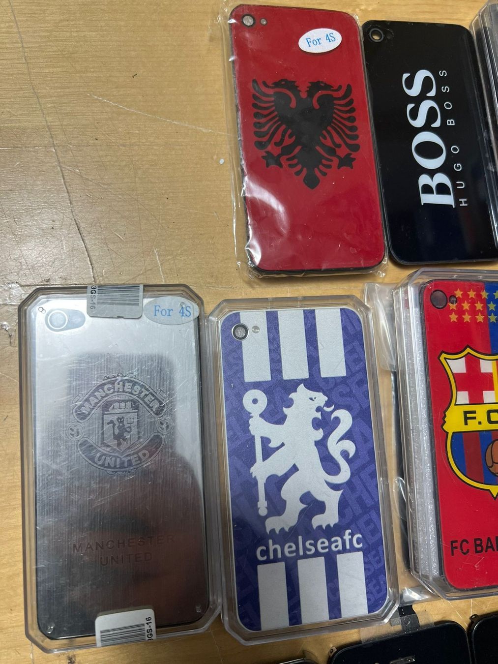 Apple Cover & Protezioni schermo: Iphone 4 / 4S Zubehör Bildschirm, Backcovers – Nuovo (secondo la descrizione) da Lupfig venduto da Pluribus 2