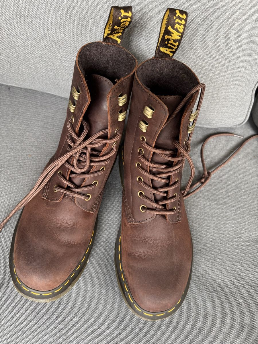 Dr. Martens Damenschuhe: Dr.Martens Boots Leder Braun – Neu (gemäss Beschreibung) aus Fällanden von Caramel7