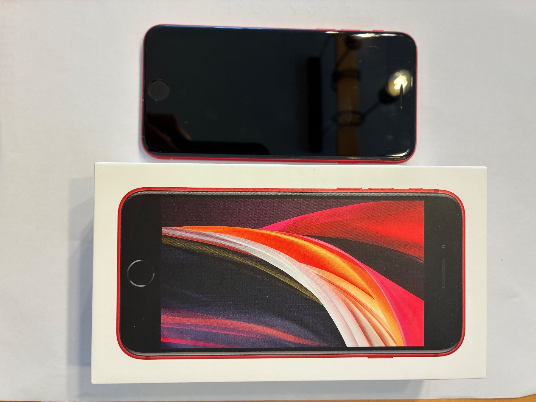 Apple Telefoni cellulari / Smartphones: iPhone SE 2. Gen. Rot 64GB – Usato da Rieden SG venduto da mani1982