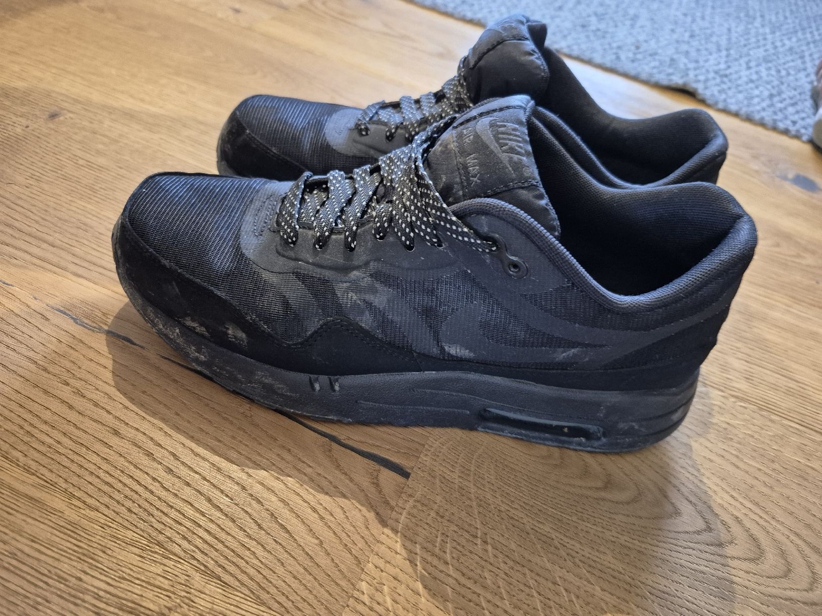 Nike Scarpe da donna: Nike Air Max Grösse 40 – Usato da Niederried b. Kallnach venduto da PatSch88 1