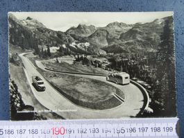 2 SAURER POSTAUTO OLDTIMER SUSTENSTRASSE 1947 URI AK