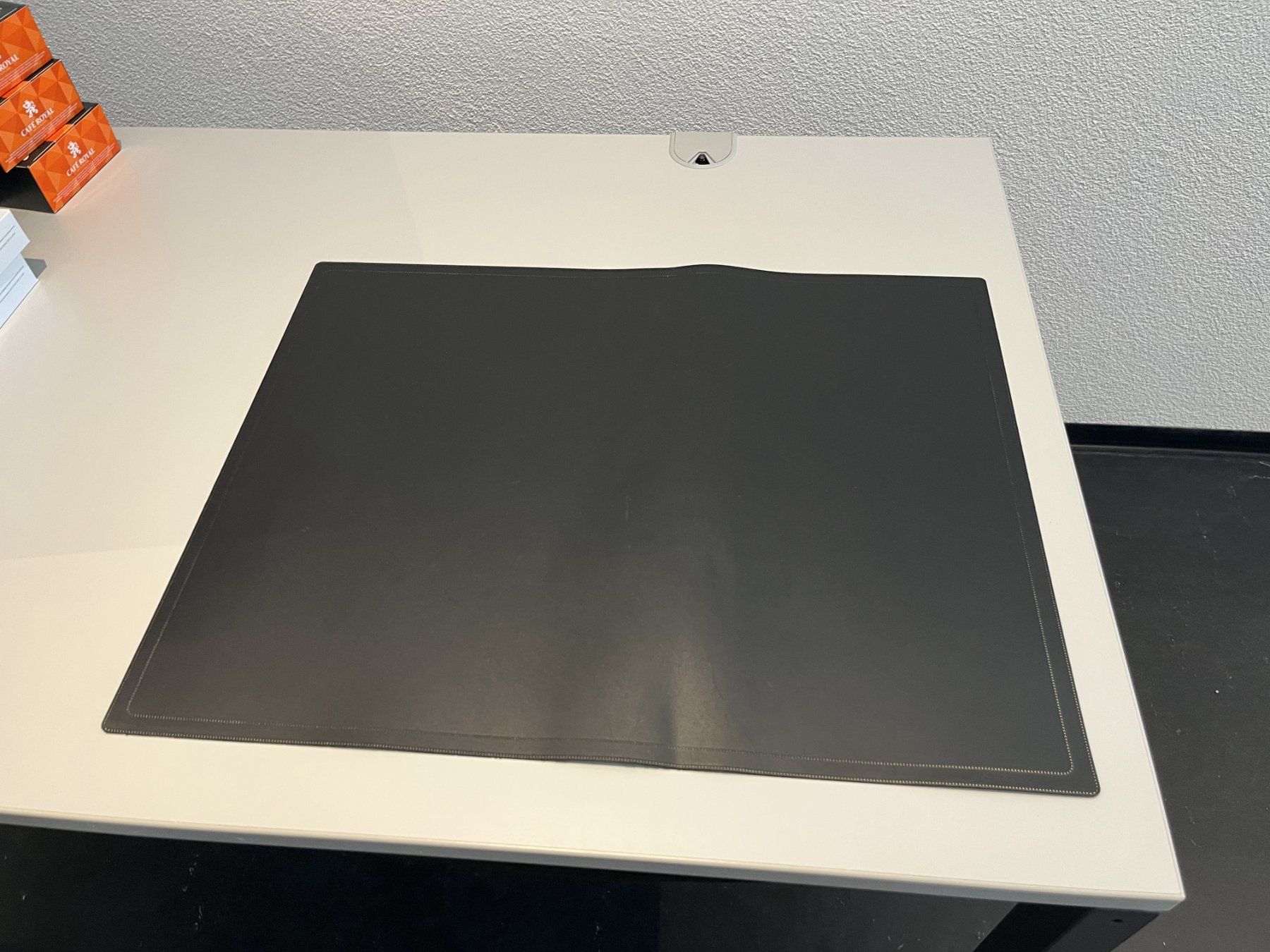 Mausmatten: Schreibtischunterlage Mauspad gross – Gebraucht aus Rapperswil SG von inf_g7g9 1