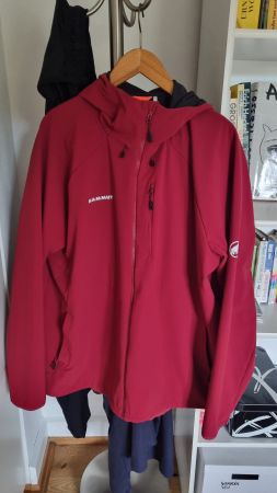 Mammut Herren Softshell Jacke weinrot, mit Kapuze, neuwertig