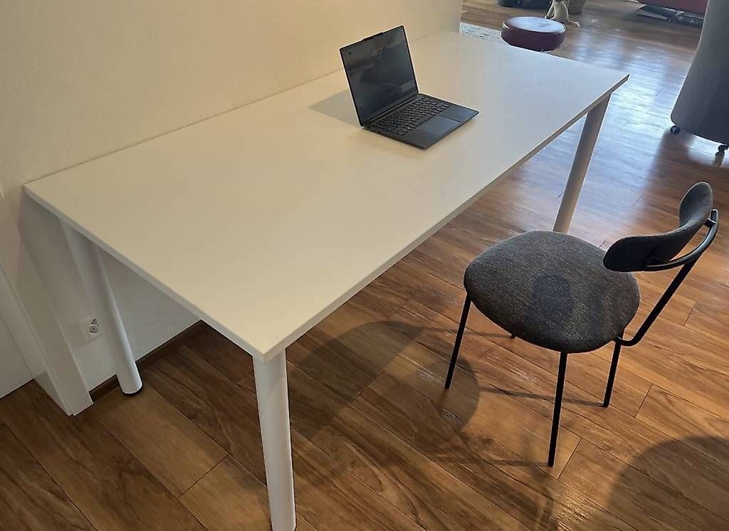 Tables: Ess- oder Bürotisch weiss 80x280cn – D'occasion à Wangen SZ par mha_j9rz