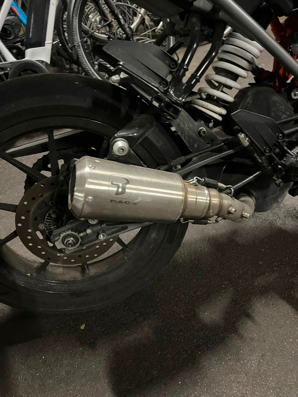 KTM Strada: KTM Duke 125cm³ DEFEKT! – Difettoso da Zollikofen venduto da Martindns 2