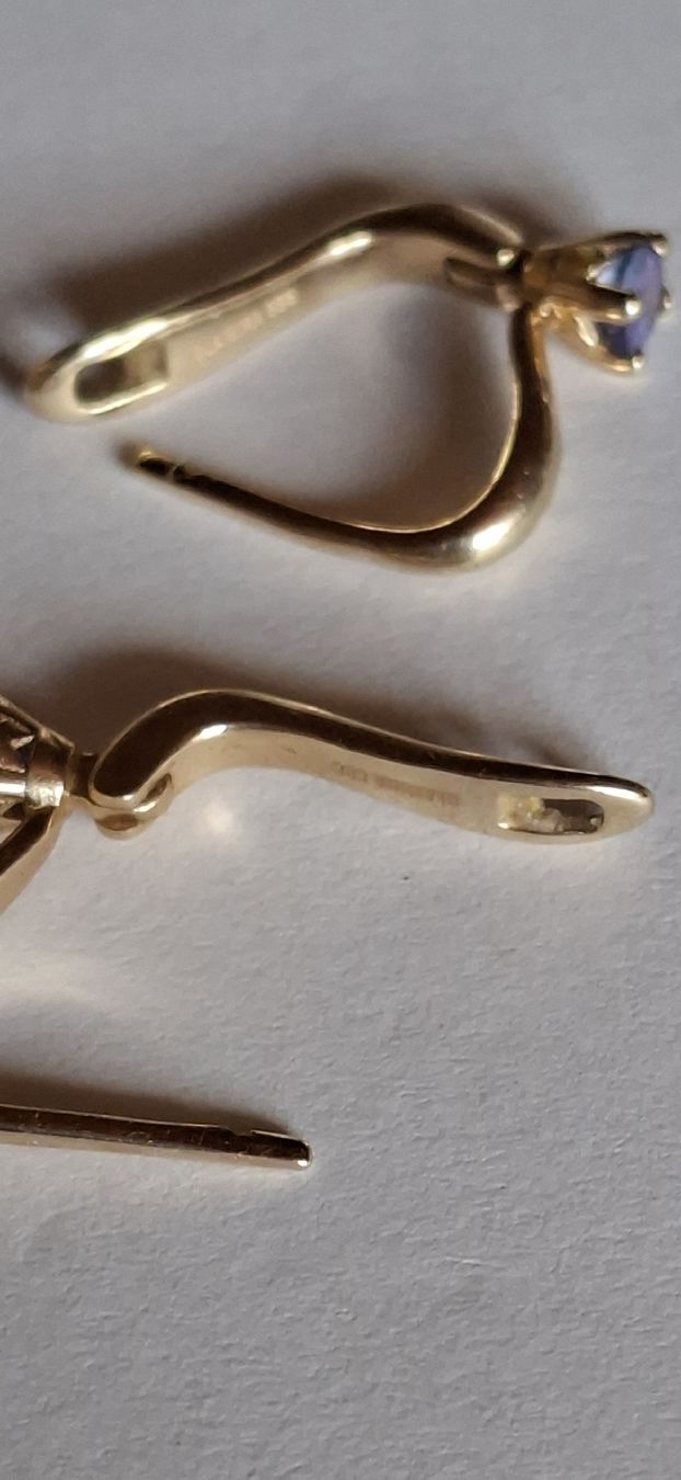 Ohrringe & -stecker: Ohrstecker – Gebraucht aus Wünnewil von 04Blume 2