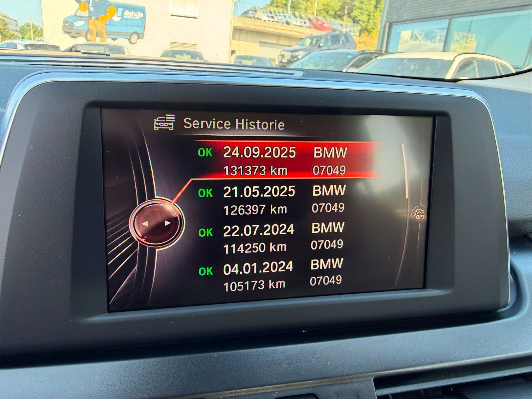 BMW Automobili: BMW 220i / 7-Plätze ! – Usato da Otelfingen venduto da hof74 8