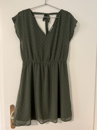 Grünes Kleid (Gr. 40)