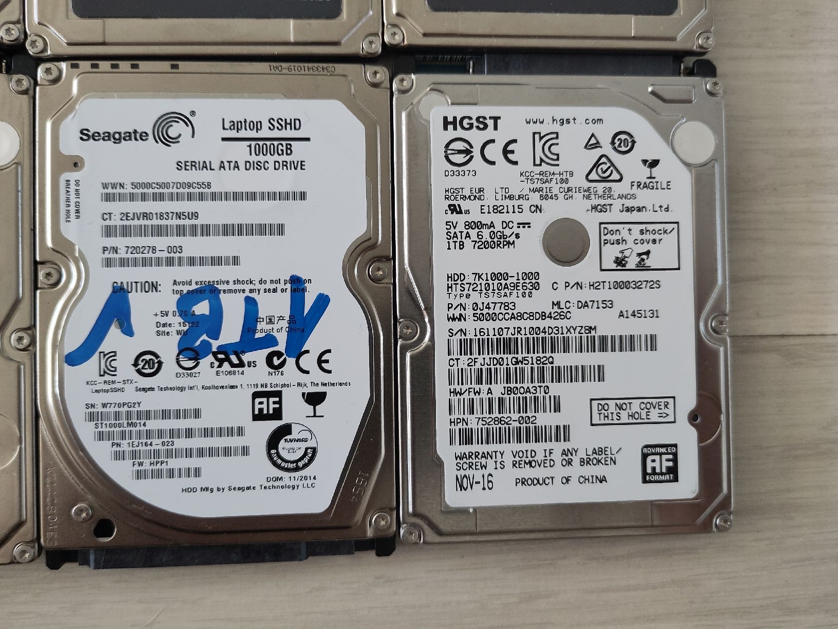Harddisks: 12x 1TB 2.5" HDD – Defekt aus Sargans von sve_hjs5 6
