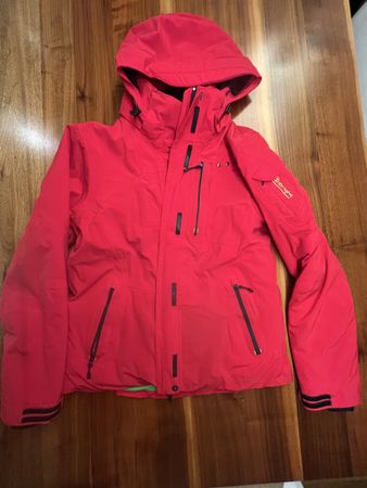 Rote Winterjacke, Grösse 38, Top Zustand für die Piste!