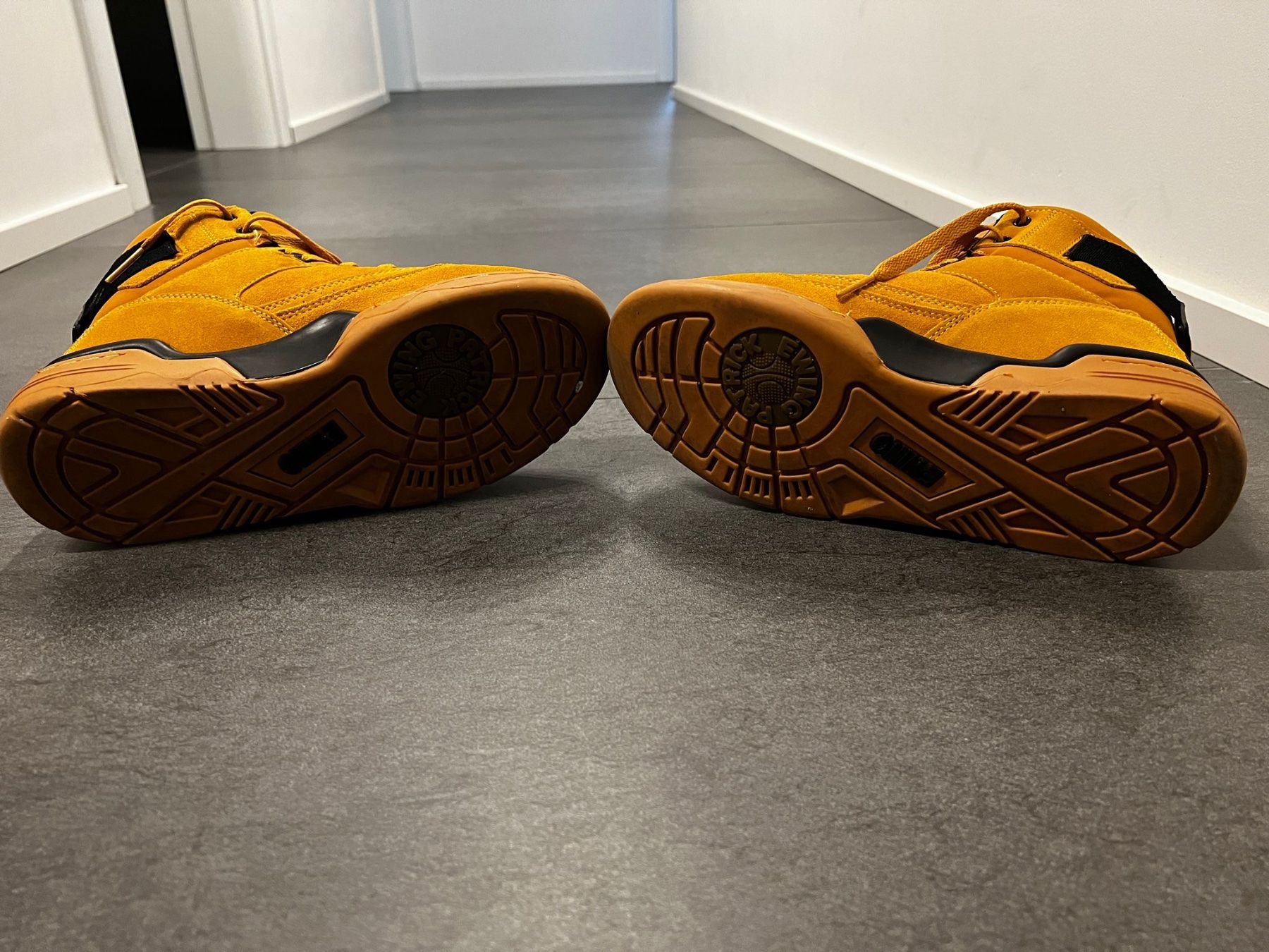 Scarpe per ragazzi: Ewing sneaker – Nuovo e nell'imballaggio originale da Herisau venduto da debora9 2