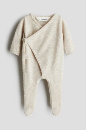 H&M Adorables Baby Kaschmir Strampler + Mütze