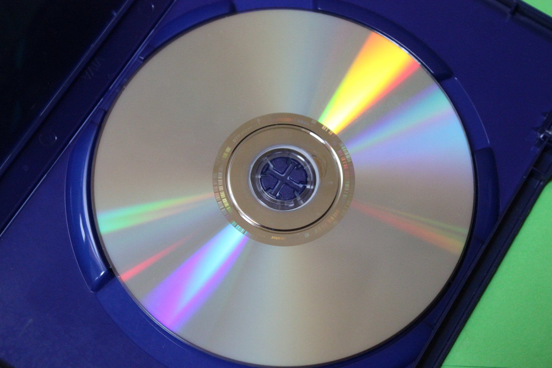 Tutti i DVDs: Planes 2 - Immer im Einsatz DVD Walt Disney – Usato da Tübach venduto da JamesStone 4