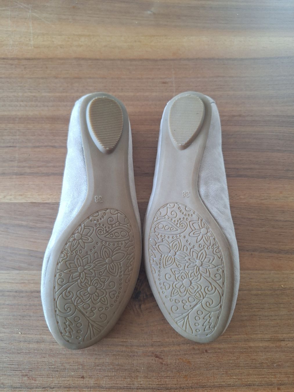 Damenschuhe: Ballerinas hellgrau Grösse 38 guter Zustand – Gebraucht aus Uzwil von JollyF 2