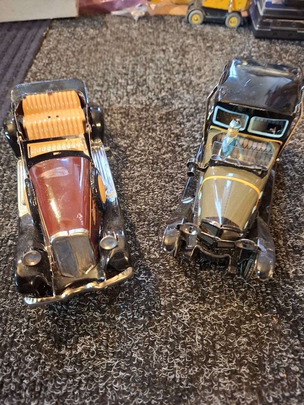 Kit di modellismo & Modellini statici: 2 Modellini in latta – Usato da Motto Blenio venduto da Vigio