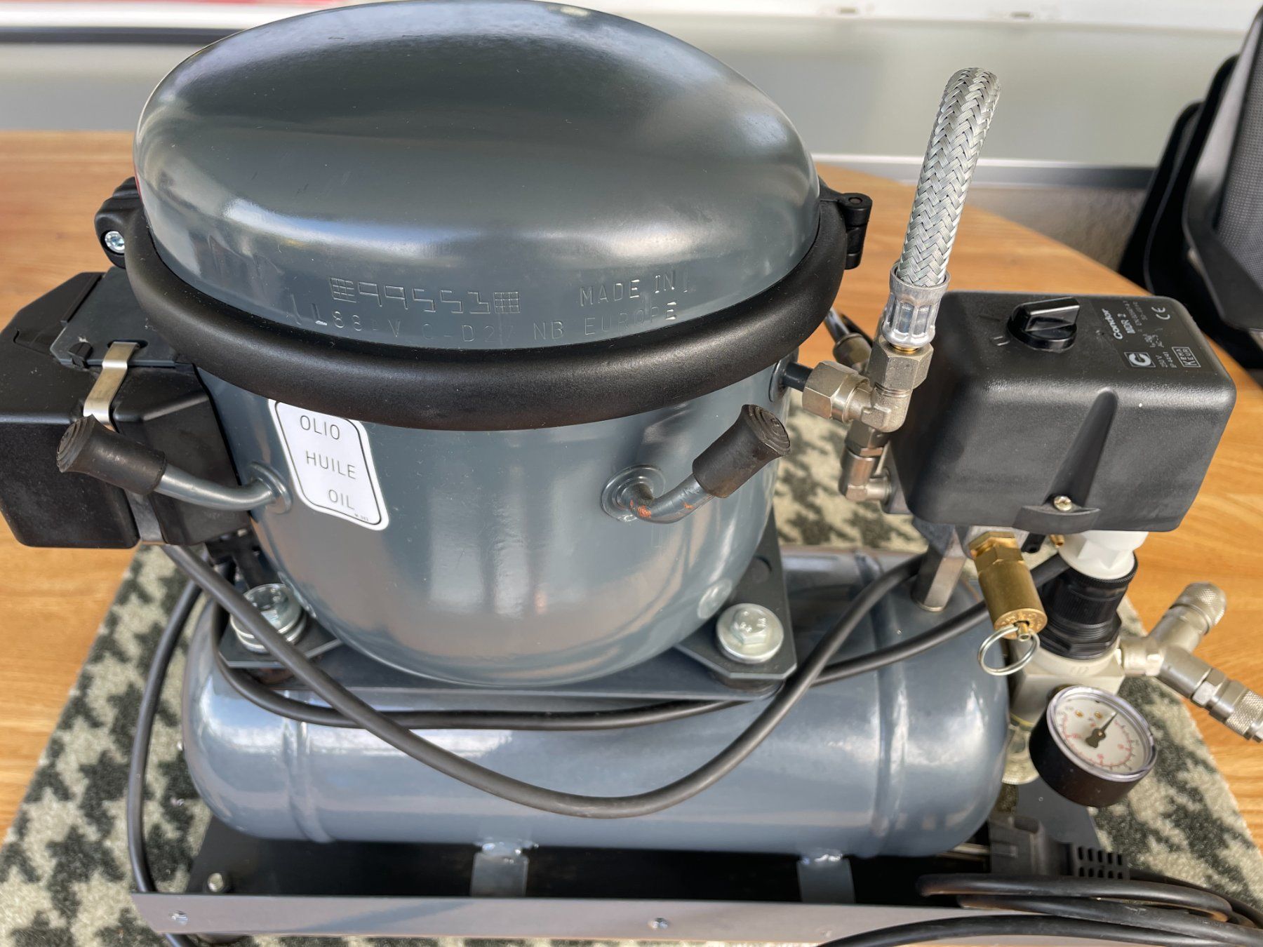 Compressori: Kompressor EuroTech 30A Profi 230V+ Airbrush – Nuovo (secondo la descrizione) da Zürich venduto da Dmbz 1