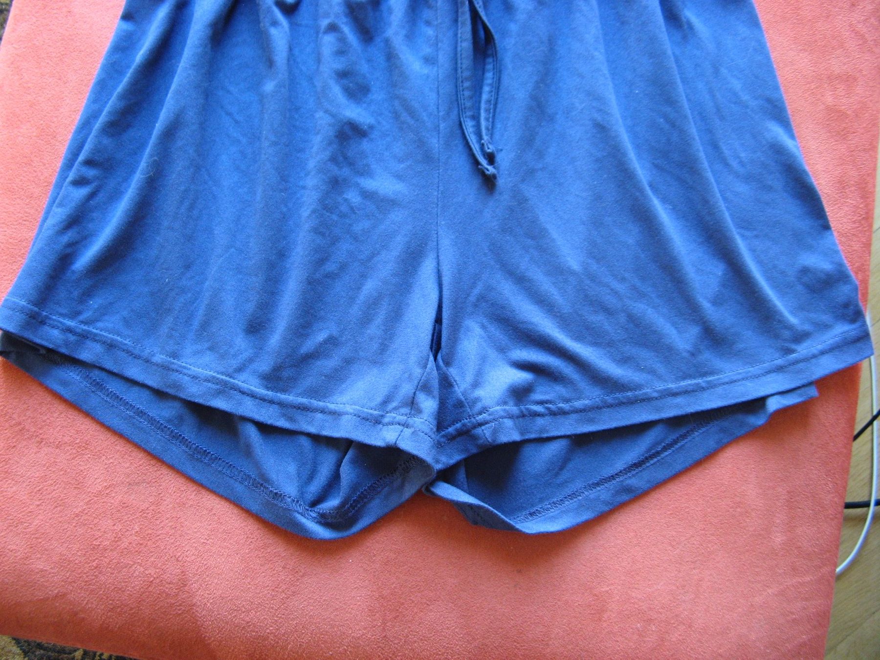 Hosen: blaue Shorts von Leyla Gr. M – Gebraucht aus Zürich von apil 3