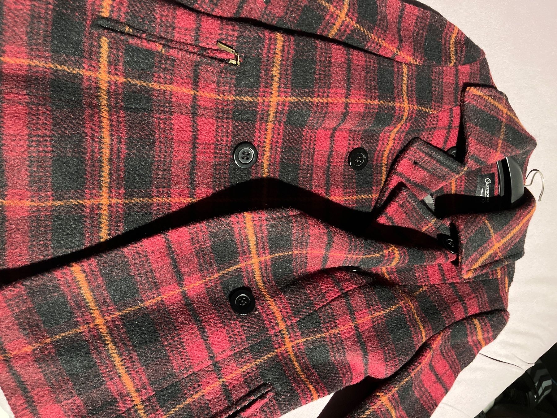 Giacche: Karrierte Bordeau-Rote Jacke / Mantel – Usato da Hombrechtikon venduto da Kaatja 3