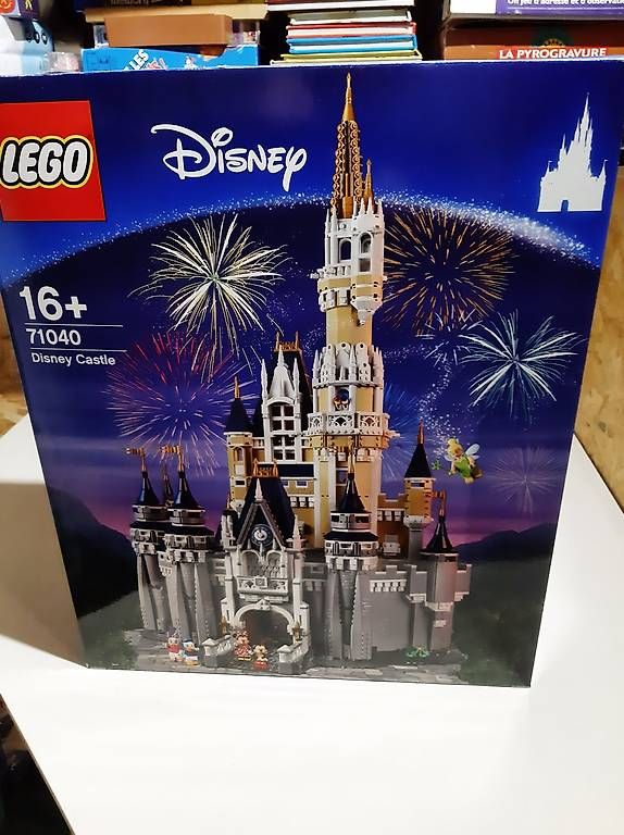 Lego Kit di costruzioni: Lego Creator expert  71040 Disney schloss – Nuovo (secondo la descrizione) da Tramelan venduto da bragamal