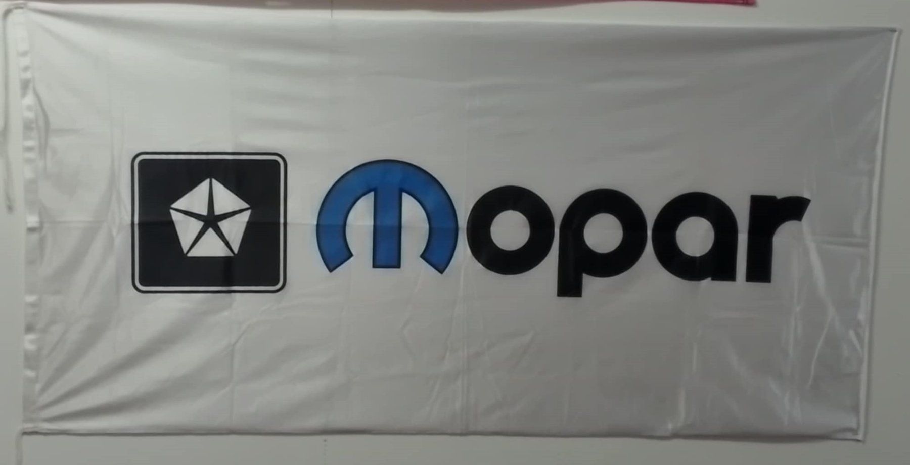Mopar Bandiere: FAHNE  MOPAR – Usato da Dulliken venduto da Airliner2