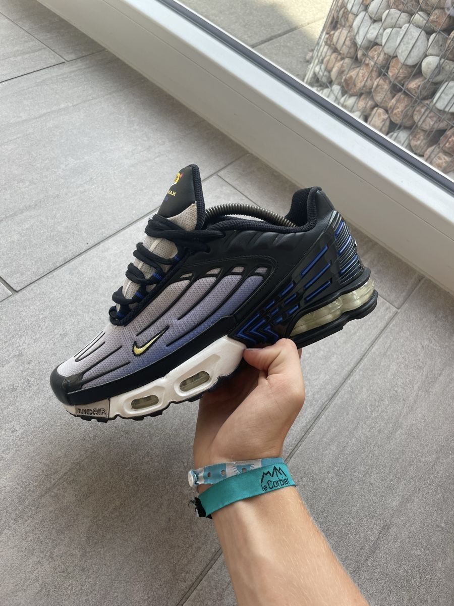 Nike Chaussures hommes: Nike Tn  – D'occasion à Dompierre FR par matmath