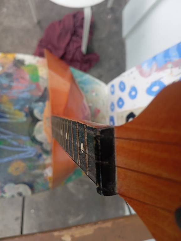 Musikinstrumente: Balalaika – Gebraucht aus Basel von Petergunn 4