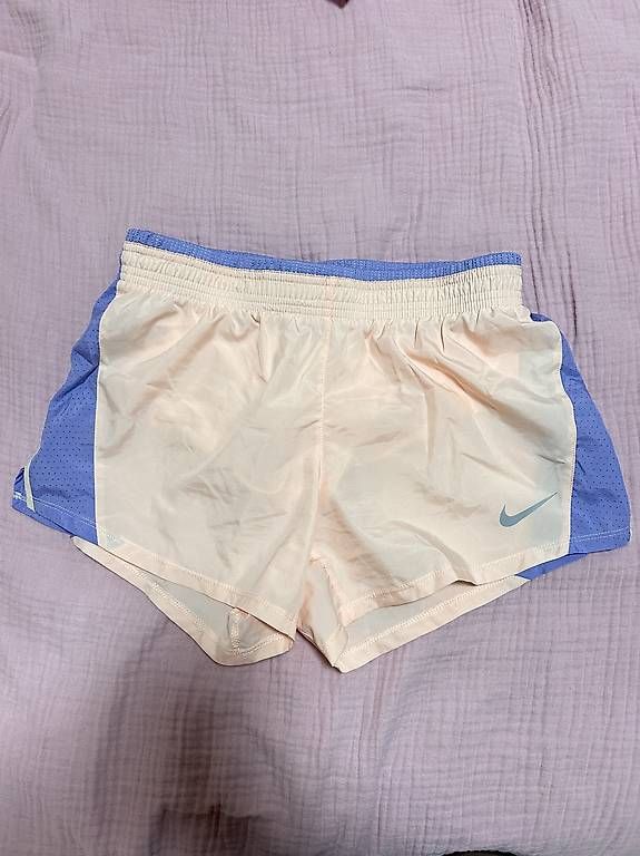 Pantaloni: Nike Laufshorts, Größe: S – Usato da Zürich venduto da ruh_qrn7