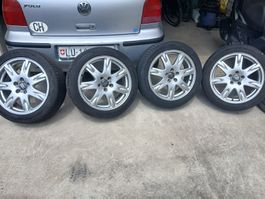 Alufelgen mit Sommerreifen Volvo 225/45 R 17 YXL occ.