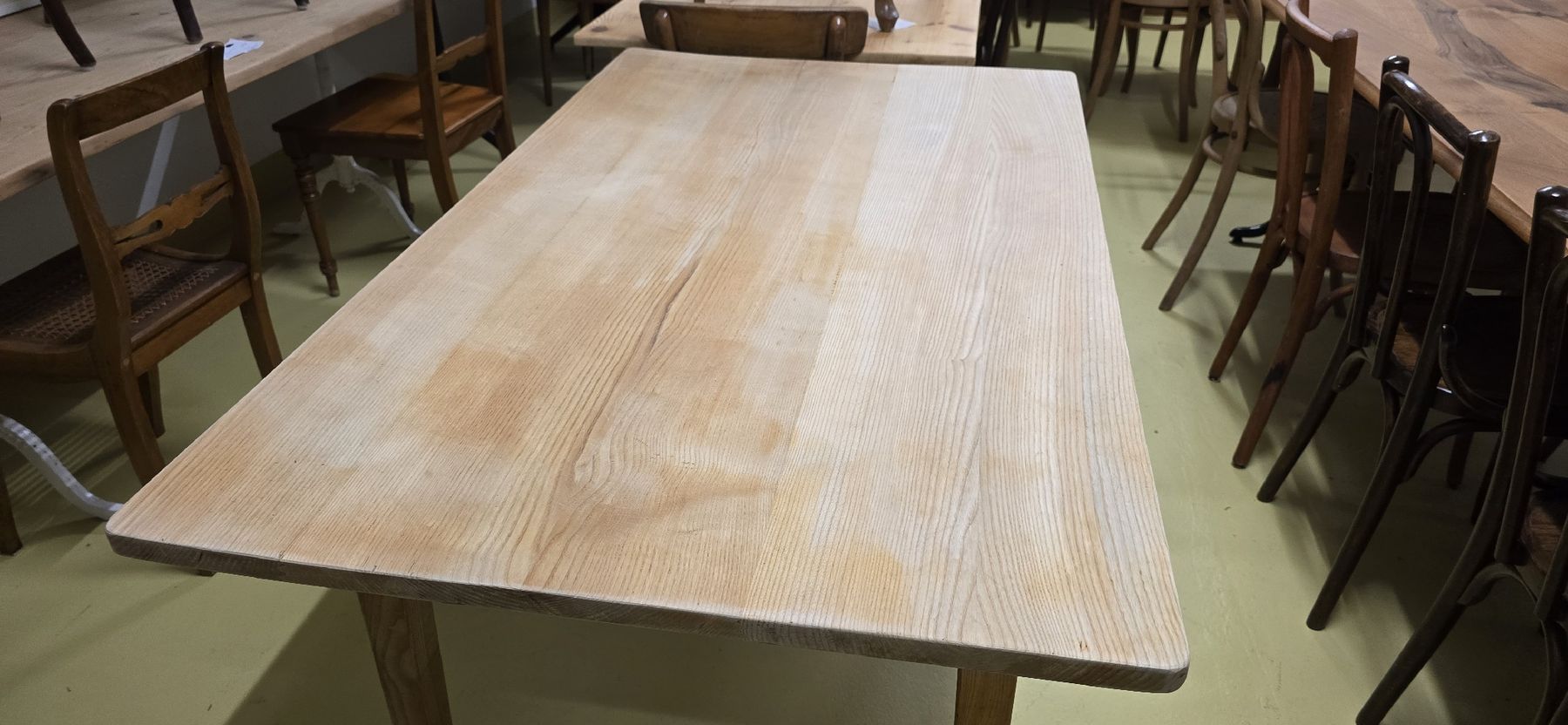Tische: Küchentisch,  Esstisch,  Holztisch  – Gebraucht aus Zürich von Reni8048 5