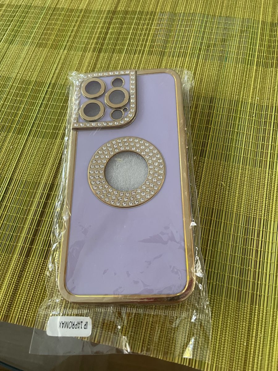Apple Covers & Schutzfolien: Schutzhülle Lila iPhone 14Pro Max Neu – Neu (gemäss Beschreibung) aus Luzern von M.Ai