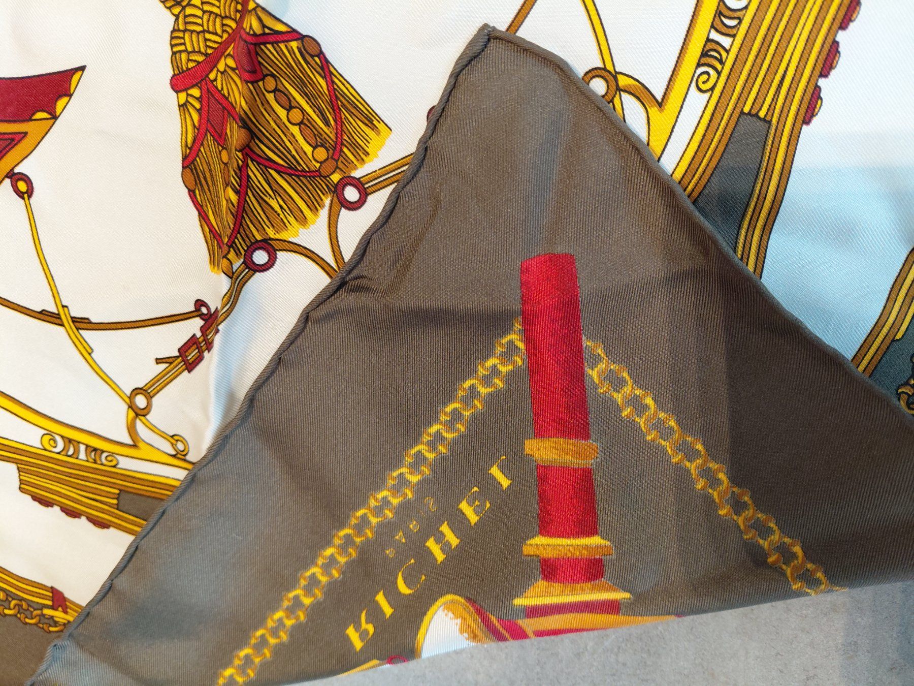 Foulards, Tücher & Schals: Foulard Seide – Gebraucht aus Zürich von Rosys 1