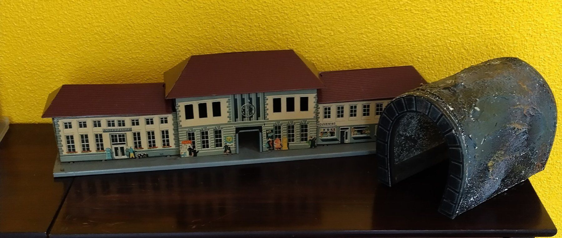 Märklin Modellini di ferrovie: Ensemble Märklin – Usato da Travers venduto da genevivejordan