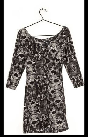 Guess Kleid